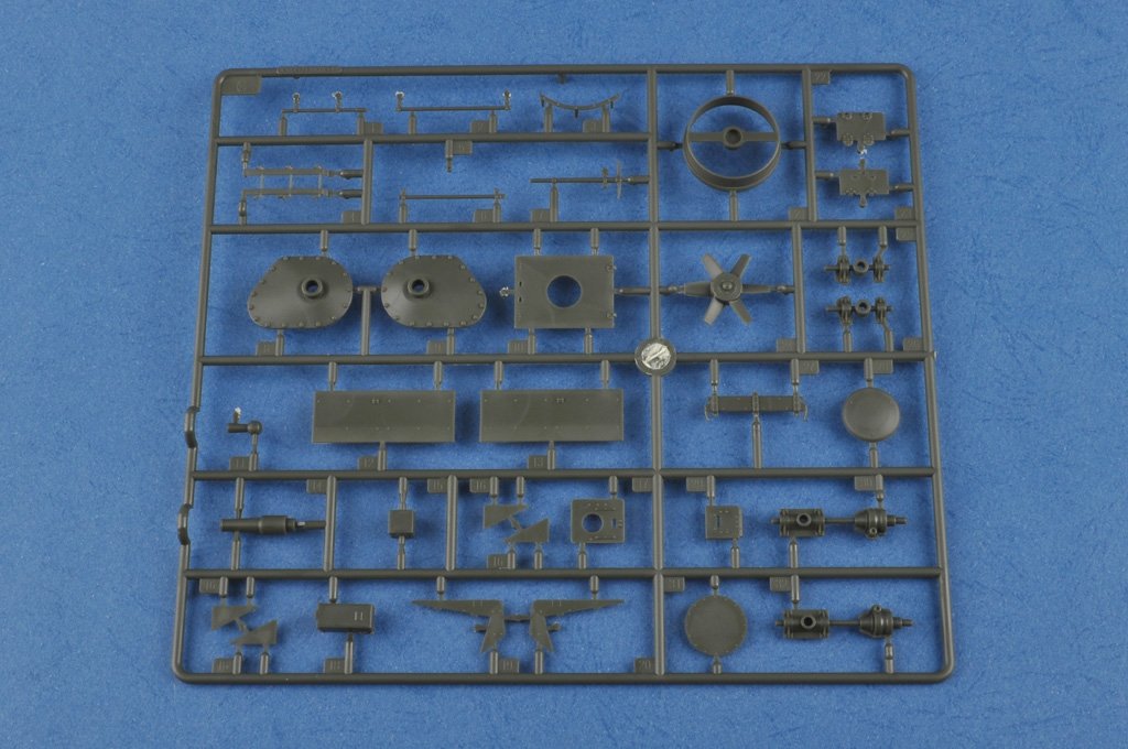 Hobby Boss 83843 Soviet T-35 Heavy Tank 1938/1939 1/35 – zdjęcie 7
