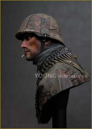 Young Miniatures YM1804 German Waffen SS Ardennes 1944 1/10 – image 6