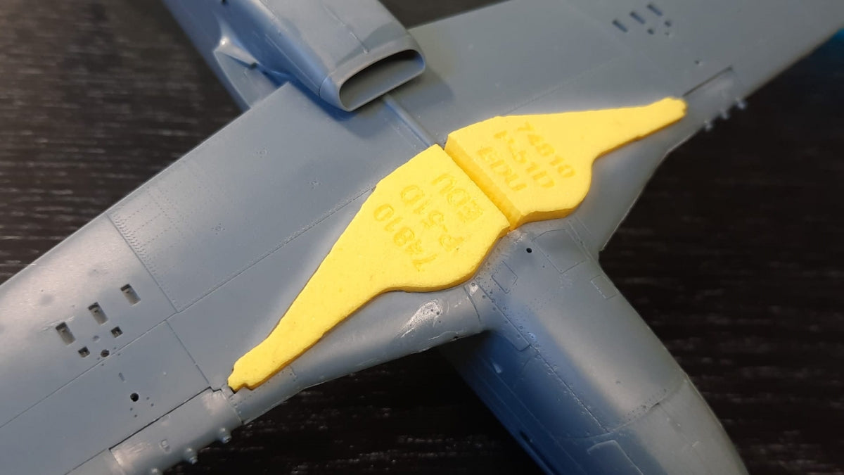 Omask 74810 P-51D Mustang wheel bay plugs (for Eduard) 1/48 – image 4