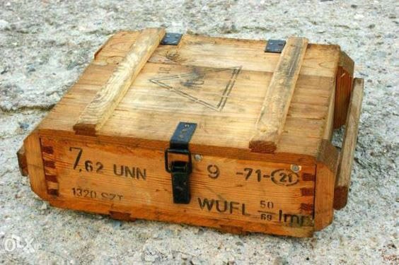 Eureka XXL E-035 Modern Russian Ammo Crates Type I for 7,62mm Ammo (for AK-47 Kalashnikov) 1/35 – Bild 7