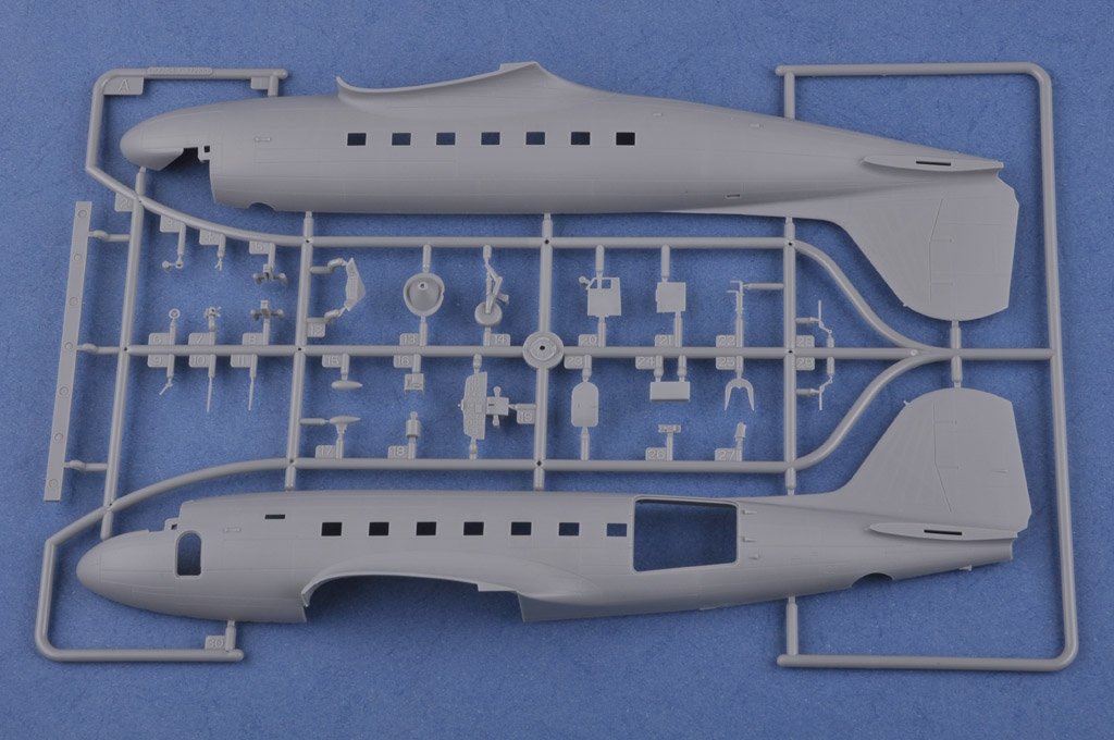 Hobby Boss 87264 C-47A Skytrain 1/72 – immagine 4