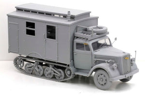 Dragon 6766 Sd.Kfz.3 Maultier Ambulance 1/35 – image 9