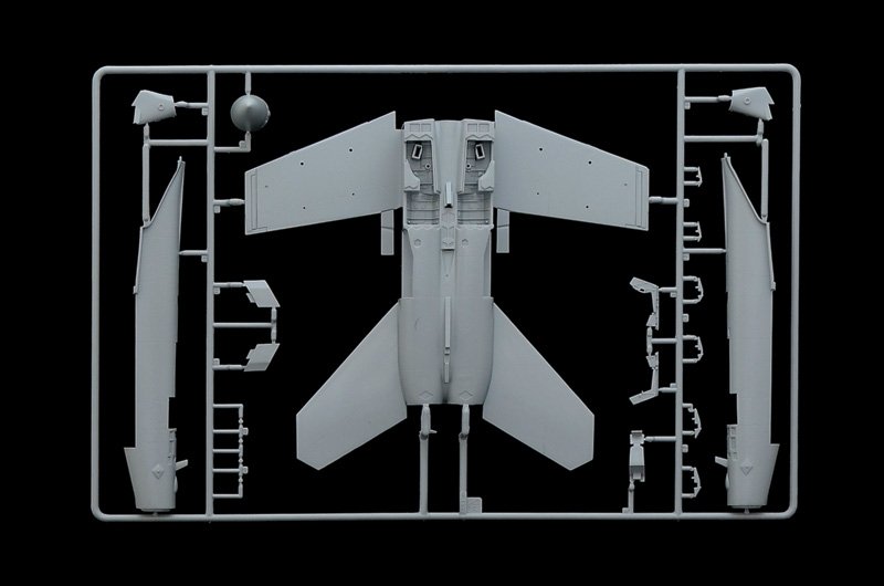 Italeri 2824 EA-18G Growler 1/48 – immagine 7
