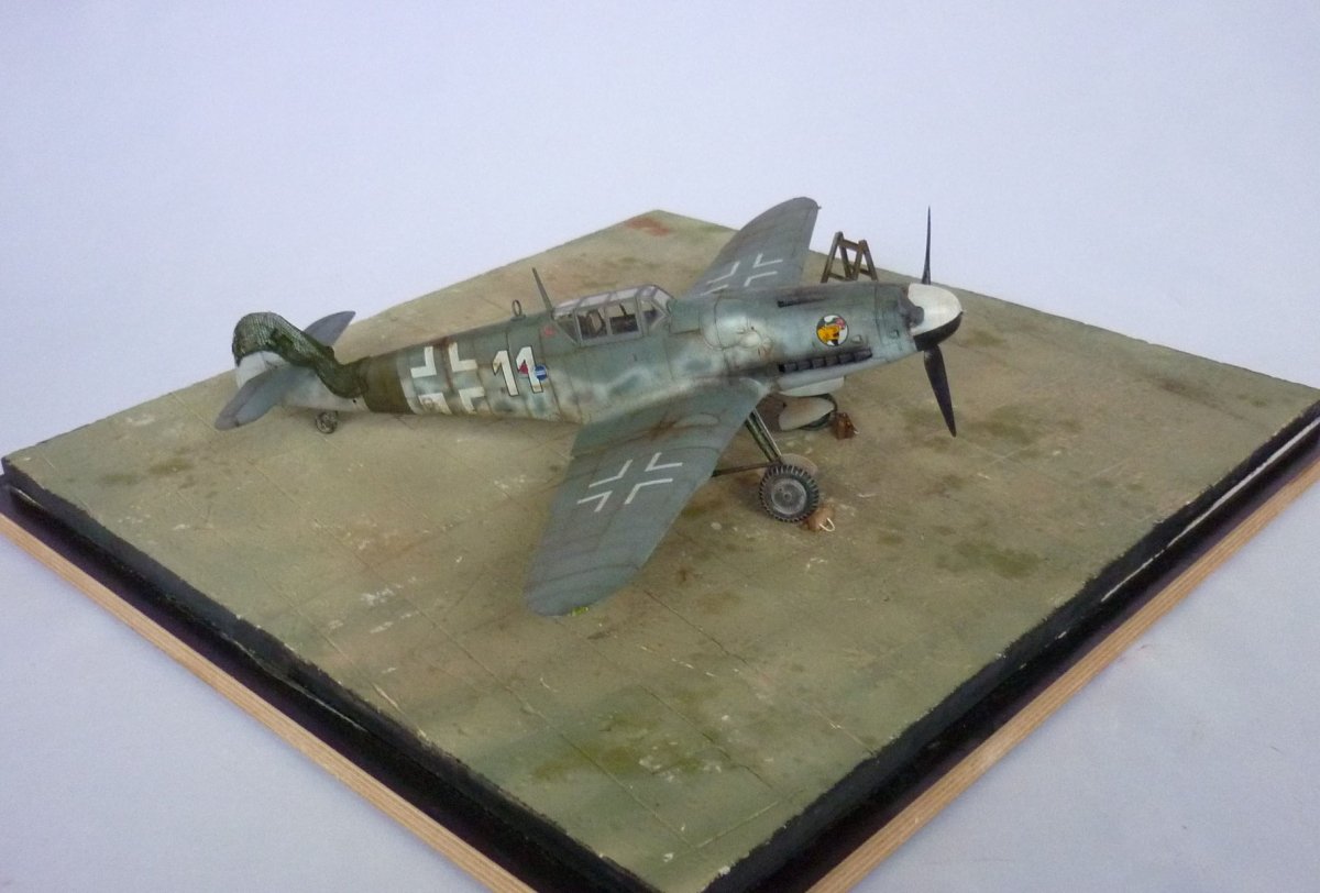 RT-Diorama 35293 Diorama-Base: &amp;quot;Airfield&amp;quot; 1/35 – imagen 3