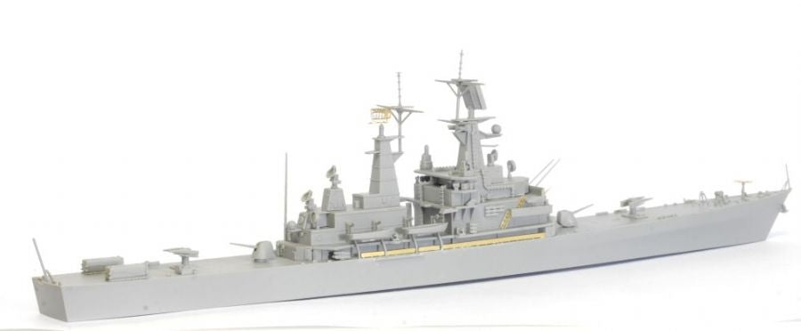 Dragon 7090 USS Virginia (CGN-38) 1/700 – image 3