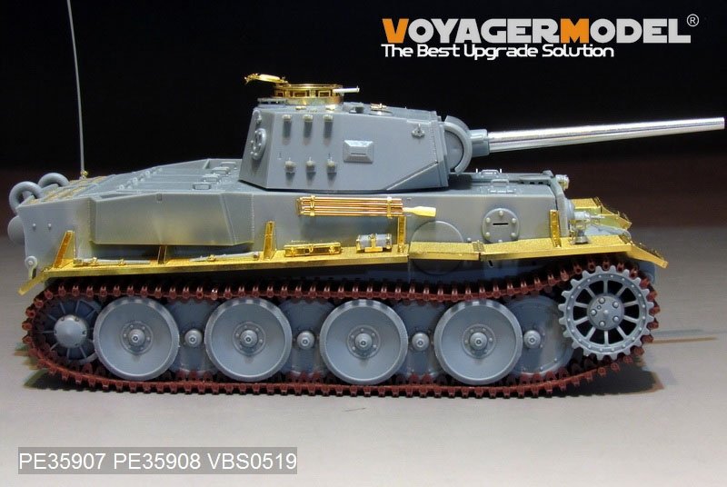 Voyager Model PE35908 WWII German Pz.Kpfw.VI Ausf.B (VK36.01) Basic for REVOSYS 1/35 – zdjęcie 7