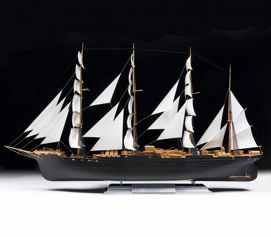 Zvezda 9045 &amp;quot;Krusenstern&amp;quot; Sailing Ship 1/200 – Bild 5