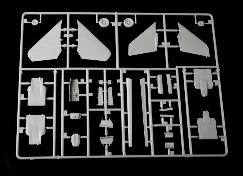 KA Models KP-72002A F-14A PLUS Tomcat &amp;quot;SantaCat&amp;quot; (ex Fujimi) 1/72 – immagine 8