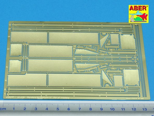 Aber 35A009 Fenders for PzKpfw IV (1/35) – image 2