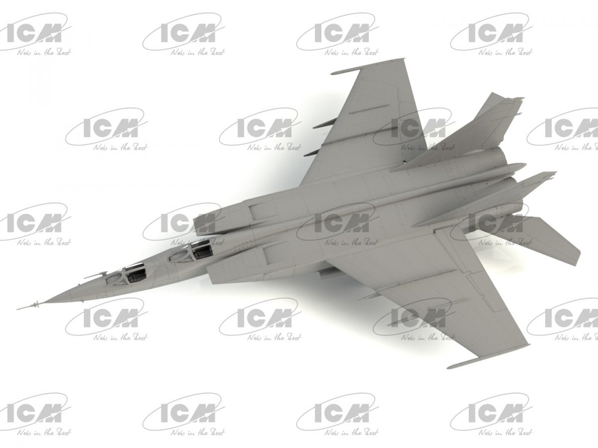 ICM 72178 MiG-25PU Soviet Training Aircraft 1/72 – image 3