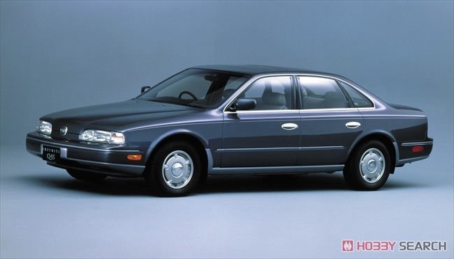Aoshima 05642 Nissan G50 President Js / Infiniti Q45 89 1/24 – Bild 2