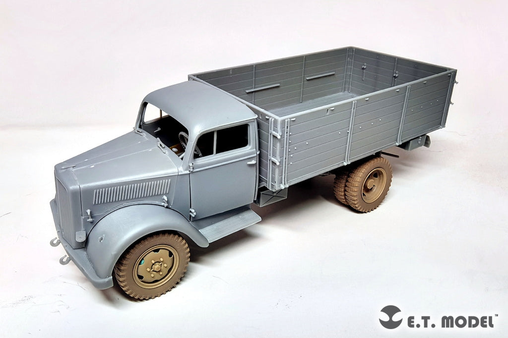 ET Model P35-169 WWII German 3t 4x2 Cargo Truck Sagged Wheels 1/35 – image 6