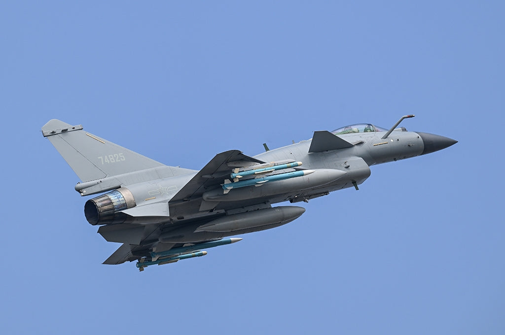 Trumpeter 01698 Chinese J-10C Fighter 1/72