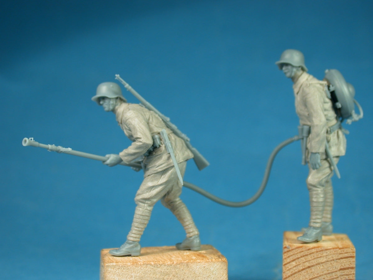 Copper State Models F35-045 Escouade de lance-flammes du Freikorps allemand 1/35 – image 5