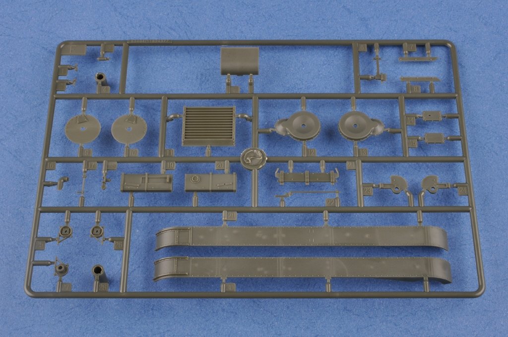 Hobby Boss 82495 Soviet T-26 Light Infantry Tank Mod.1933 1/35 – imagen 5