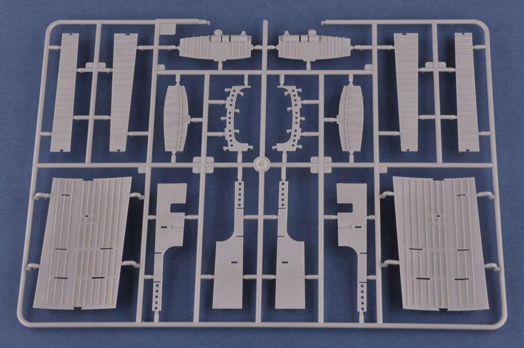Hobby Boss 83212 B-24D Liberator 1/32 – image 21