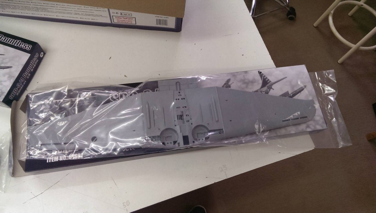 I Love Kit 61801 SBD-3-4 Dauntless 1/18 – Bild 7