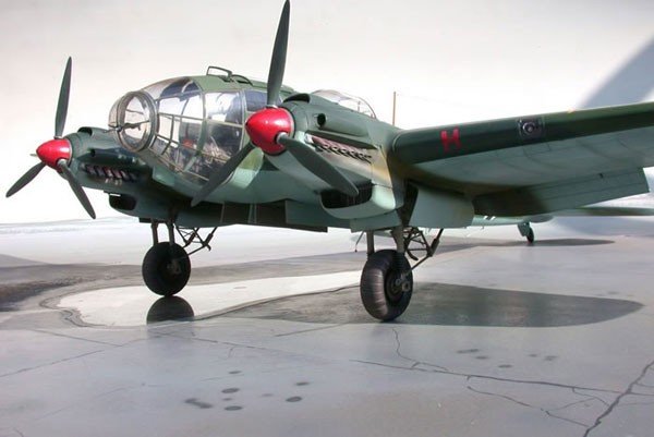 Revell 04696 Heinkel He 111 P (Battle of Britain) 1/32 – Bild 9