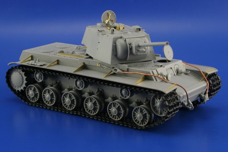 Eduard 35824 KV-1 Model 1942 1/35 Trumpeter – Bild 6