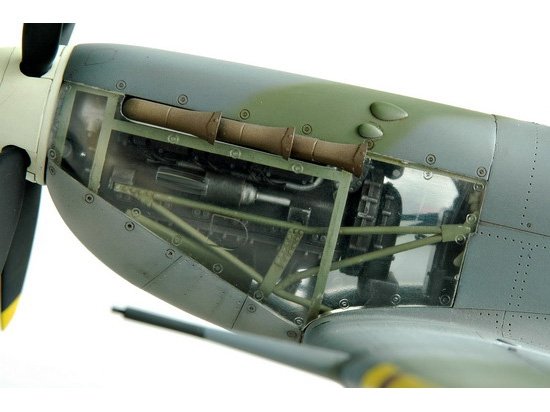 Trumpeter 02413 Spitfire MK.VI 1/24 – immagine 6
