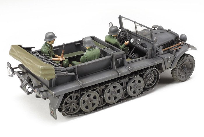 Tamiya 37016 German 1ton Half-Track Sd.Kfz.10 1/35 – image 3