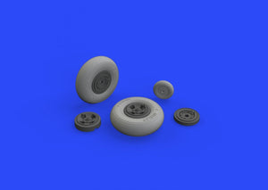 Eduard 632129 Spitfire Mk. IX wheels 4 spoke w/ smooth tire TAMIYA 1/32 – Bild 2