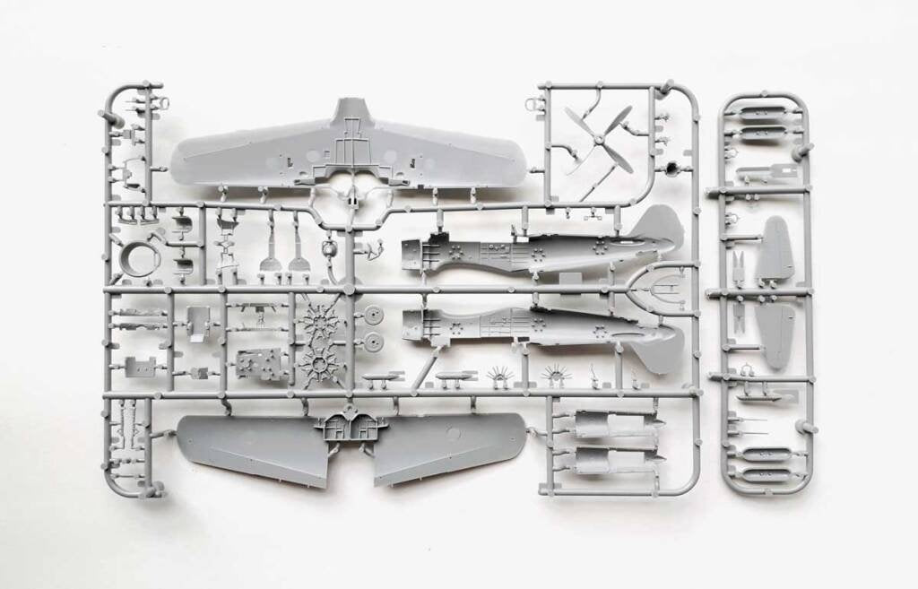 Arma Hobby 70051 Nakajima Ki-84 Hayate Expert Set 1/72 – Bild 6