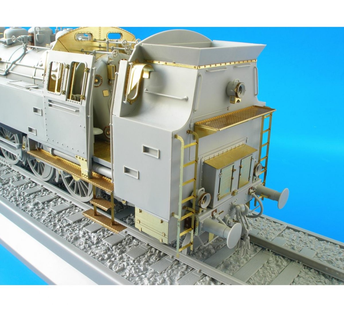 Eduard 36174 BR 86 exterior 1/35 Trumpeter – Bild 3
