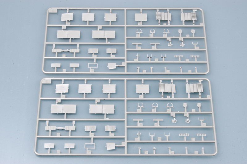 Trumpeter 05714 USS Nimitz CVN-68 1/700 – Bild 6