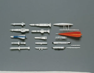 Hasegawa X72-4 US Aircraft weapons IV 1/72 – immagine 2