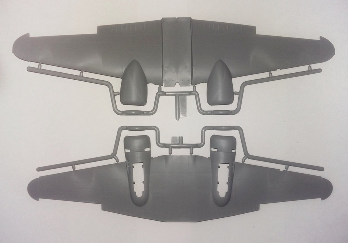 ICM 48185 C18S, American Passenger Aircraft 1/48 – Bild 6