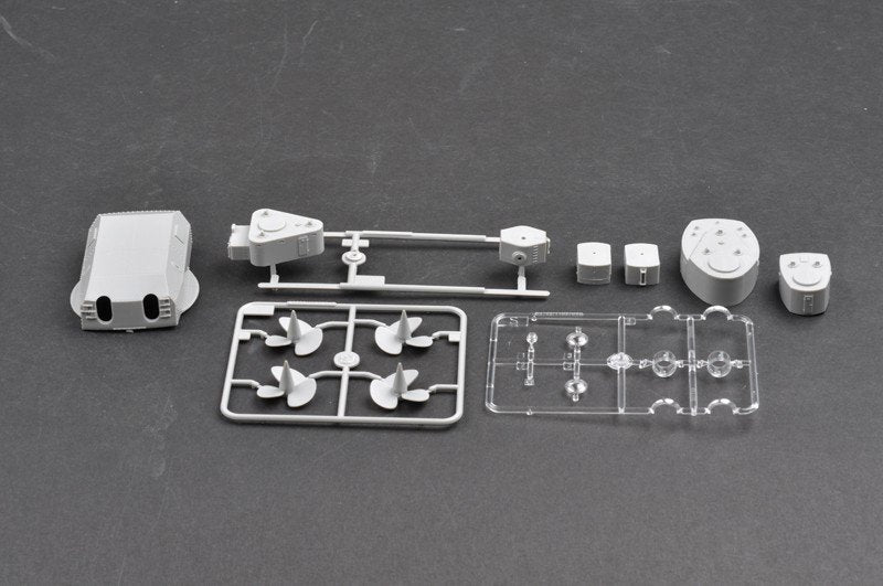 Trumpeter 03702 German Bismarck Battleship 1/200 – image 29