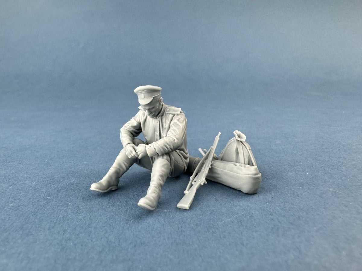 Copper State Models F35-065 Imperial Russian Army Soldier tired 1/35 – image 3
