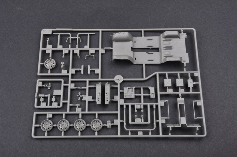 Trumpeter 05518 JGSDF type 73 Light Truck (Police) 1/35 – Bild 8