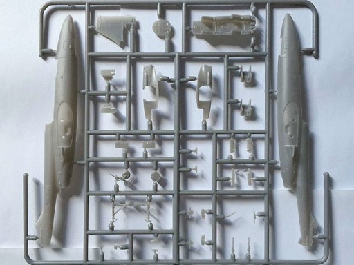 Arma Hobby 70002 TS-11 Iskra bis DF - Expert 1/72 – immagine 6