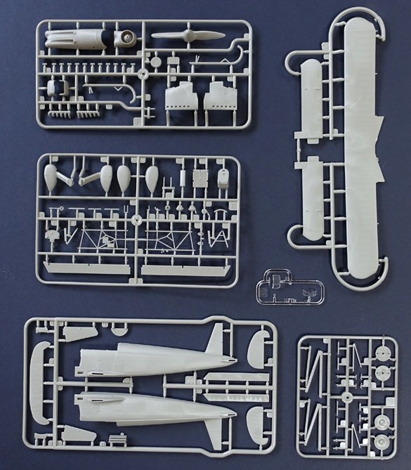 Roden 454 Arado Ar 68F 1/48 – immagine 3