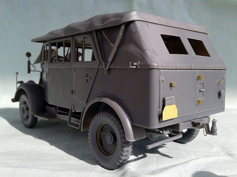 Miniart 35147 L1500A Kfz.70 German Personnel Car 1/35 – immagine 12