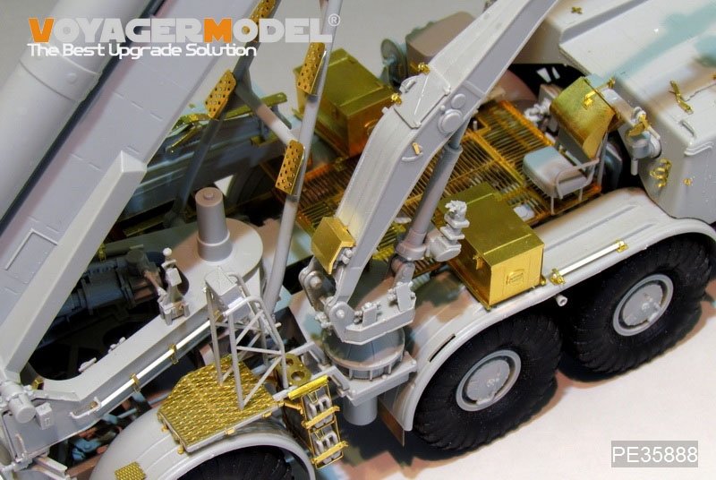 Voyager Model PE35888 Modern Russian 9P113 TEL w/9M21 rocket Basic for TRUMPETER 1/35 – Bild 12