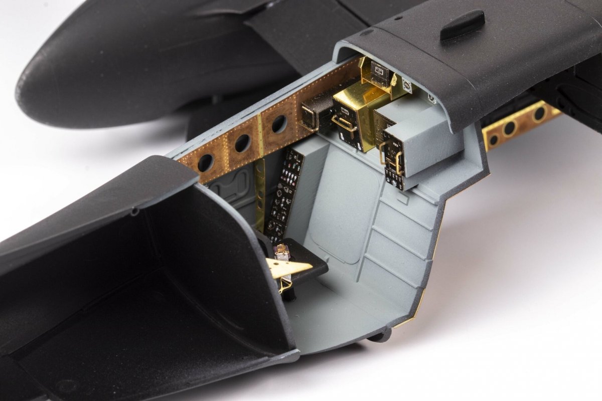 Eduard FE1262 B-26K Invader ICM 1/48 – Bild 6