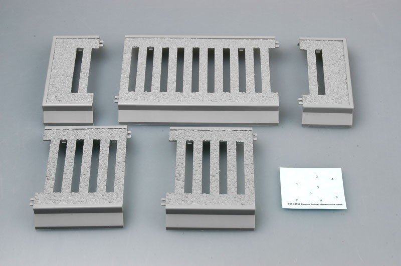 Trumpeter 01518 German Railway Gondola (Lower sides) 1/35 – immagine 13