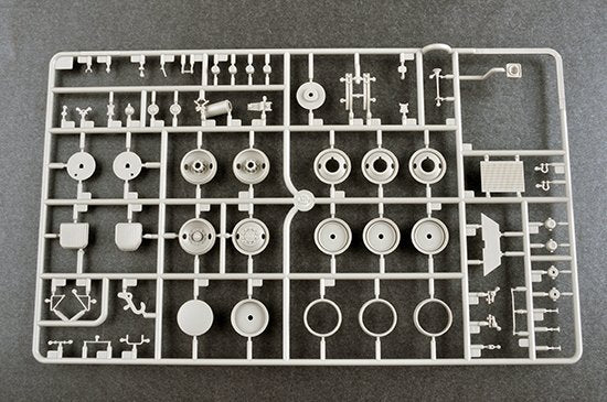 Trumpeter 01078 M920 Tractor tow with M870A1 semitrailer 1/35 – Bild 16