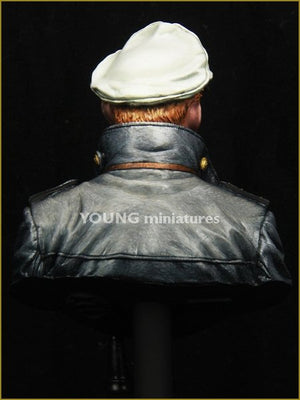 Young Miniatures YM1847 U-BOAT COMMANDER WWII 1/10 – immagine 5