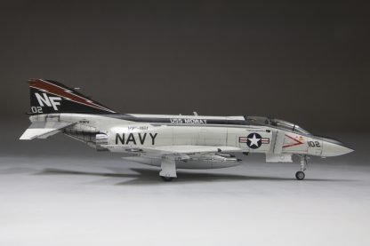Fine Molds 72743 U.S. Navy Jet Fighter F-4J “USS Midway 1978” 1/72 – Bild 5