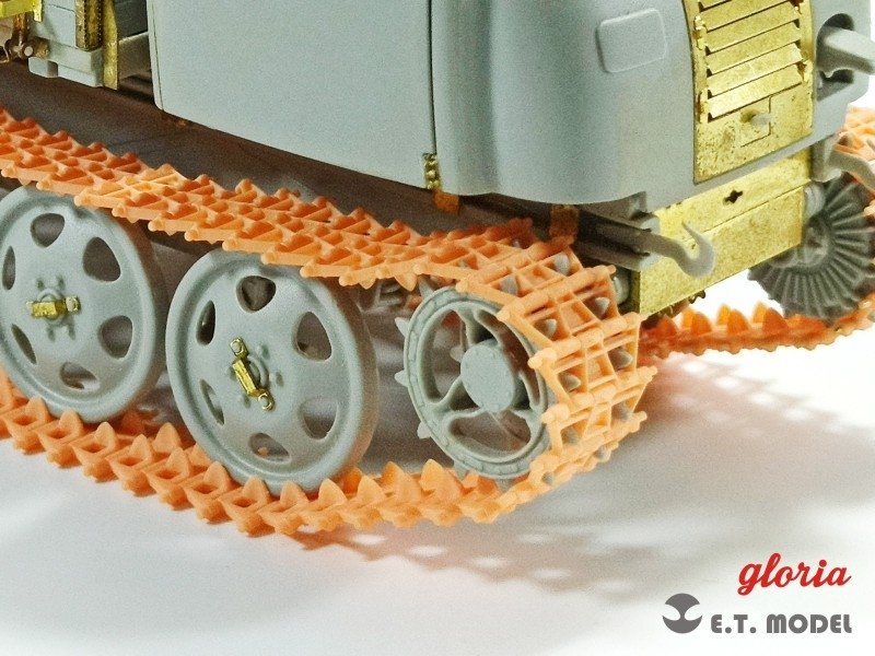 E.T. Model P35-029 Raupenschlepper Ost Kgs 66/340/120 Workable Track ( 3D Printed ) 1/35 – zdjęcie 6