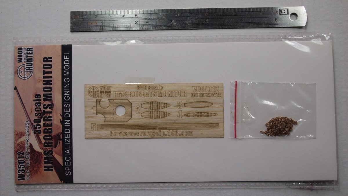 Wood Hunter W35012 Wood Deck HMS Roberts Monitor for Trumpeter 1/350 – Bild 2
