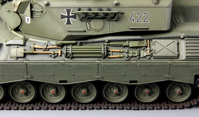 Meng Model TS-007 GERMAN MAIN BATTLE TANK LEOPARD 1 A3/A4 1/35 – Bild 4