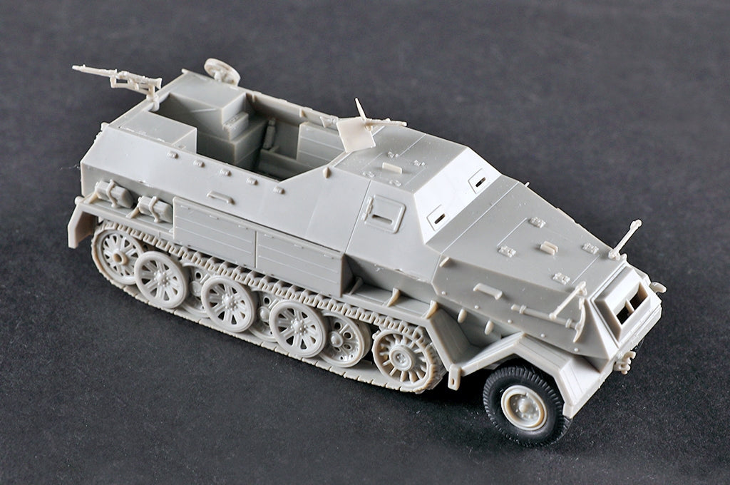 Trumpeter 07404 Sd.Kfz.8 Gepanzerter Zugkraftwagen 12t 1/72 – immagine 6