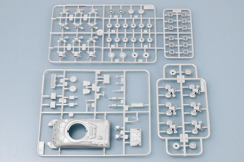 Trumpeter 07222 M4A1(76)W TANK 1/72 – imagen 11