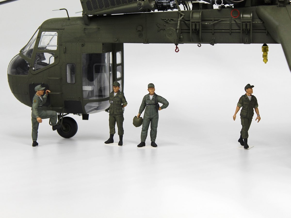 ICM 53101 US Helicopter Pilots (1960s-1970s) 1/35 – zdjęcie 12