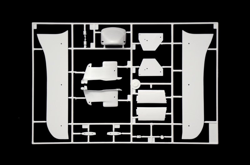 Italeri 4704 ALFA ROMEO 179 - 179C 1/12 – Bild 19